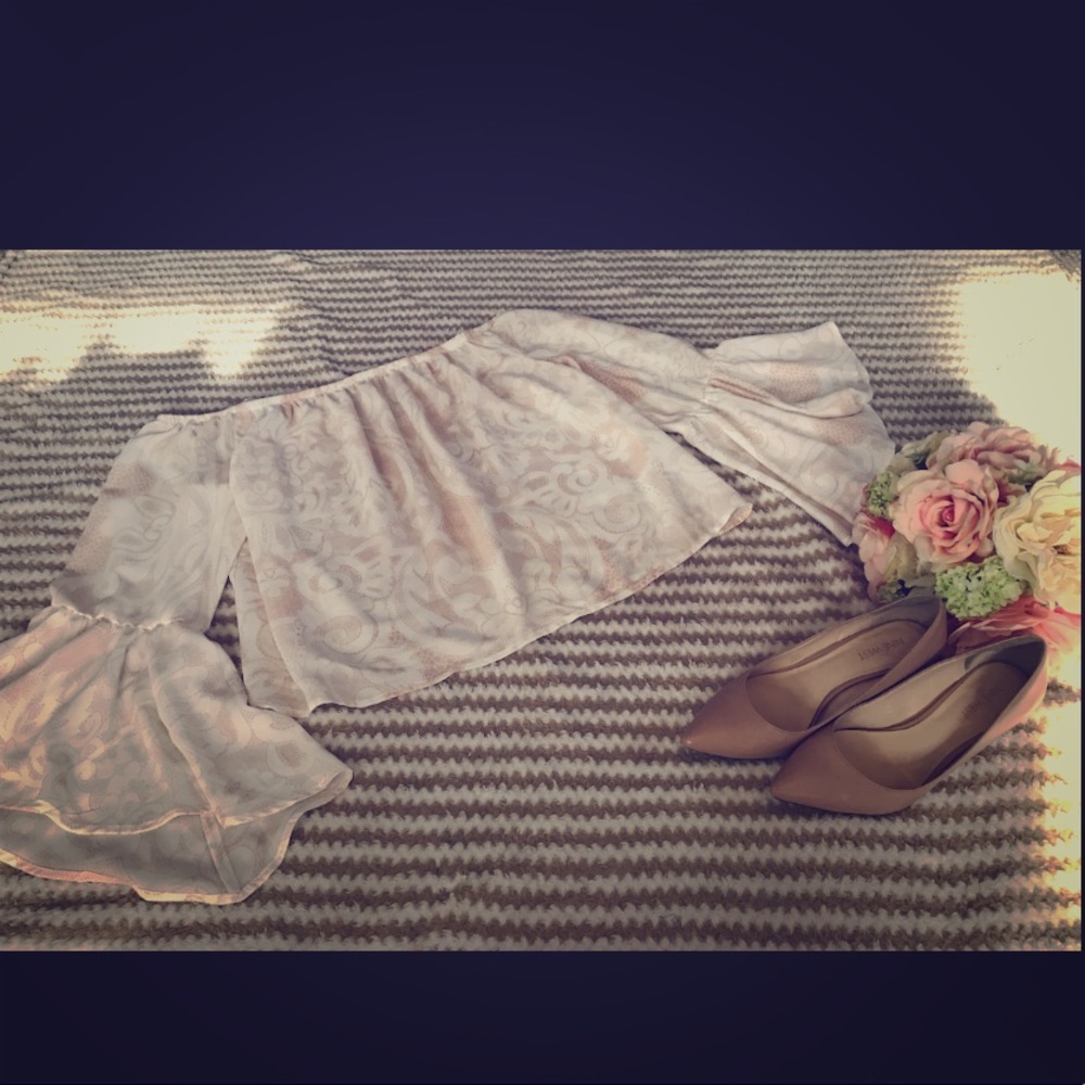 Beautiful Off the Shoulder Lightweight Blouse